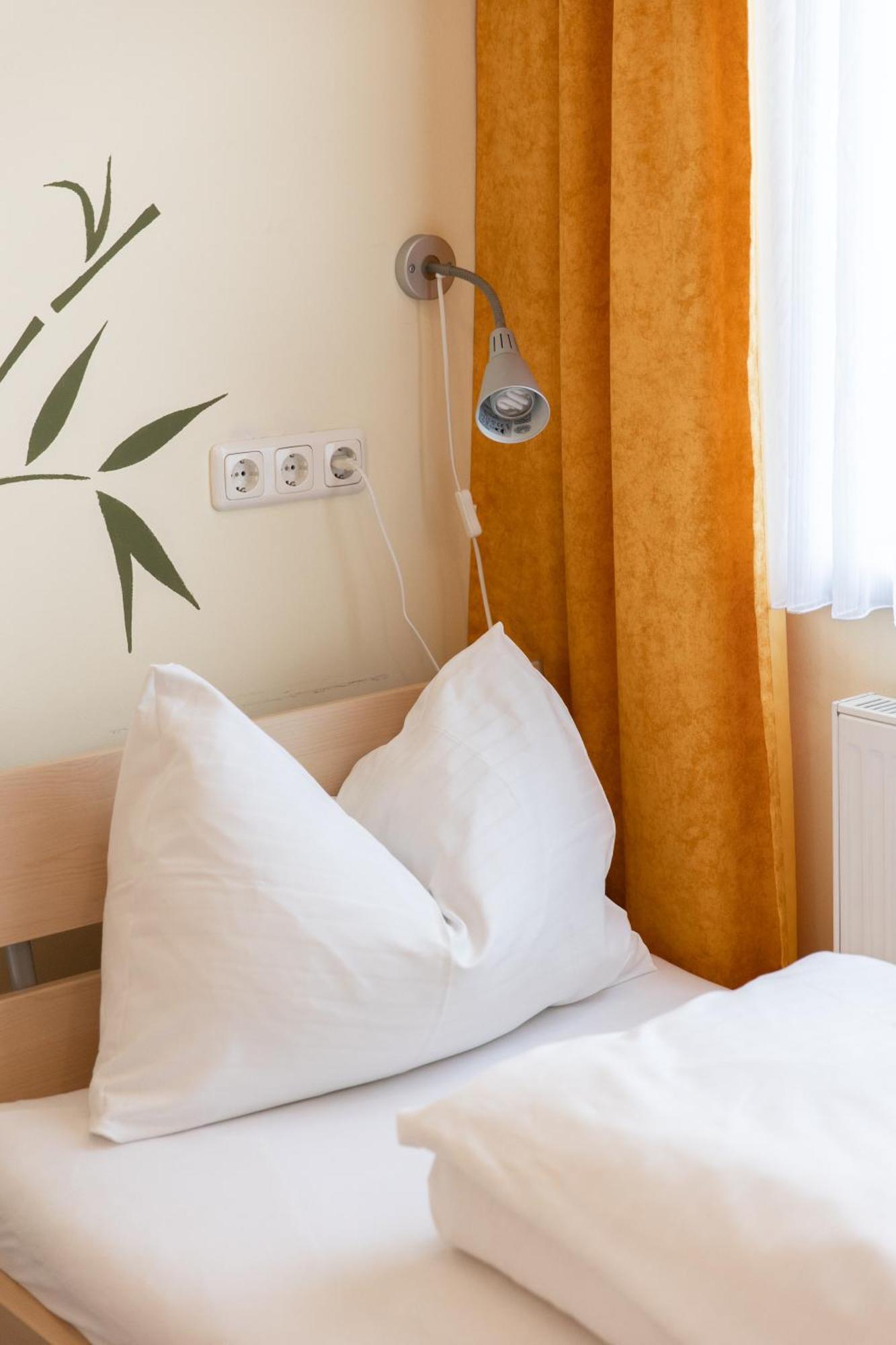 Wohlfuehlwelt Riegler Bed & Breakfast Allentsteig ภายนอก รูปภาพ